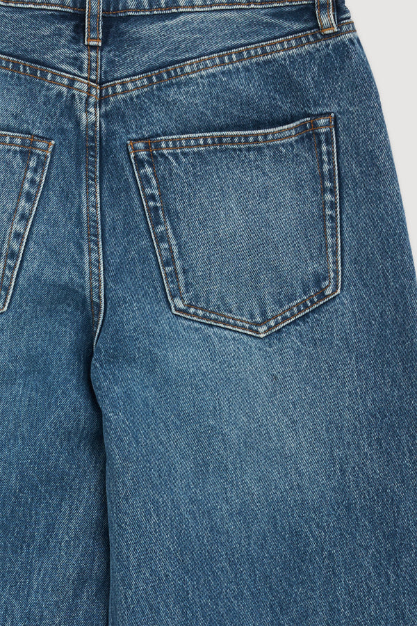 Re-Worn Low Curve Mid Rise Denim Jean