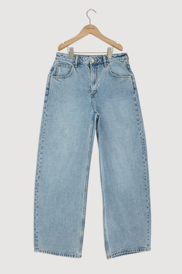 Re-Worn Low Curve Mid Rise Denim Jean