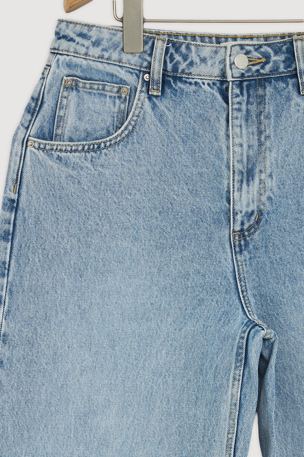 Re-Worn Low Curve Mid Rise Denim Jean