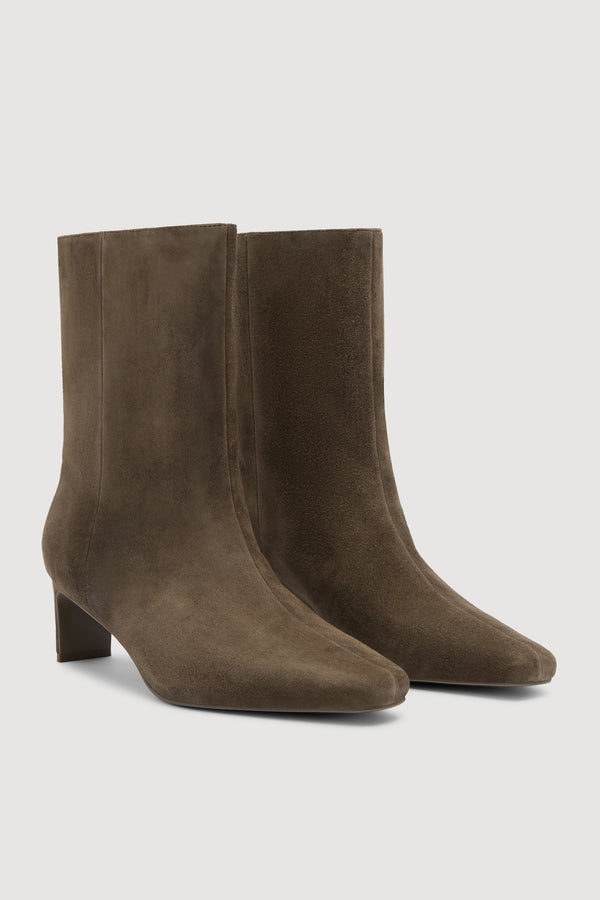 Allison Suede Boot