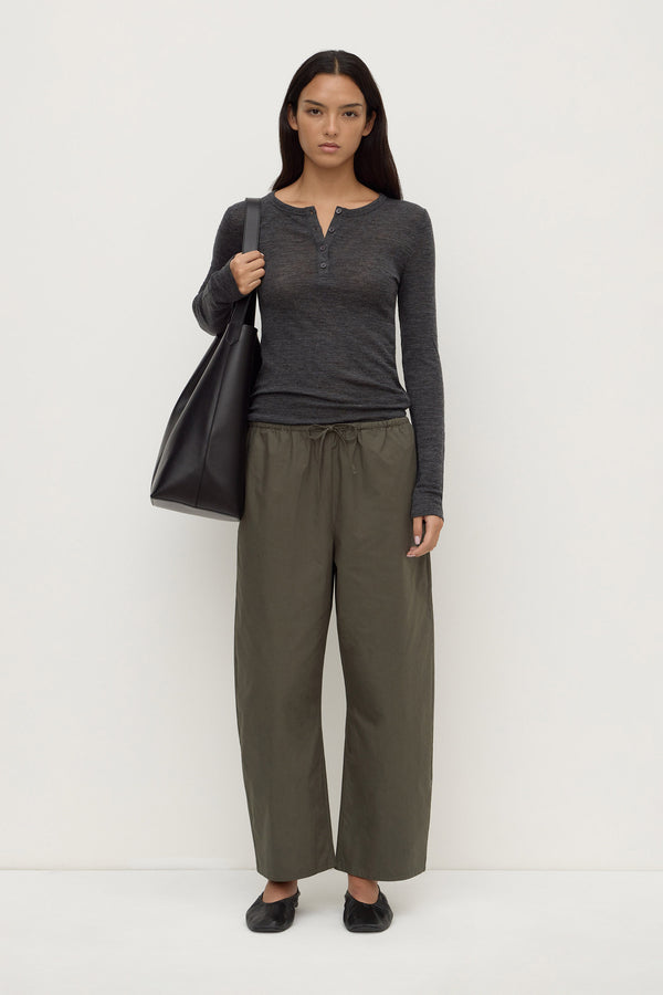 Amara Pant