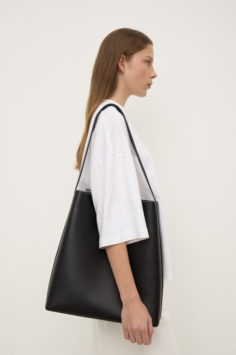 Charlie Leather Shoulder Bag Black Assembly Label