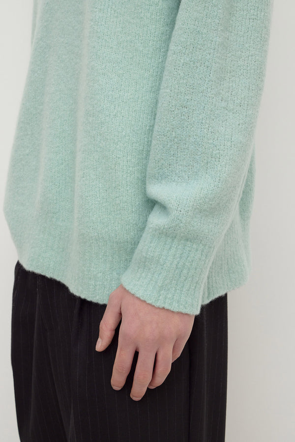 Dover_Boucle_Knit_Cashmere_Crew_Mint_0299