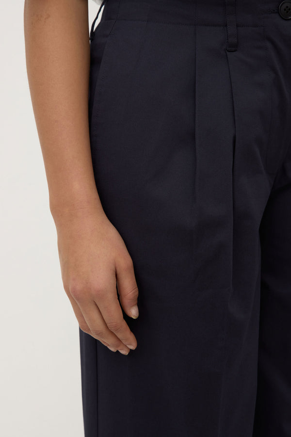 Ellen_Cotton_Twill_Pant_True_Navy_0405jpeg