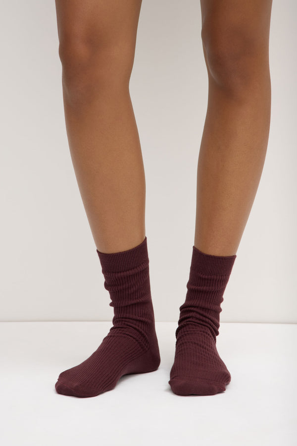Essential_Sock_Burgundy_0076jpeg