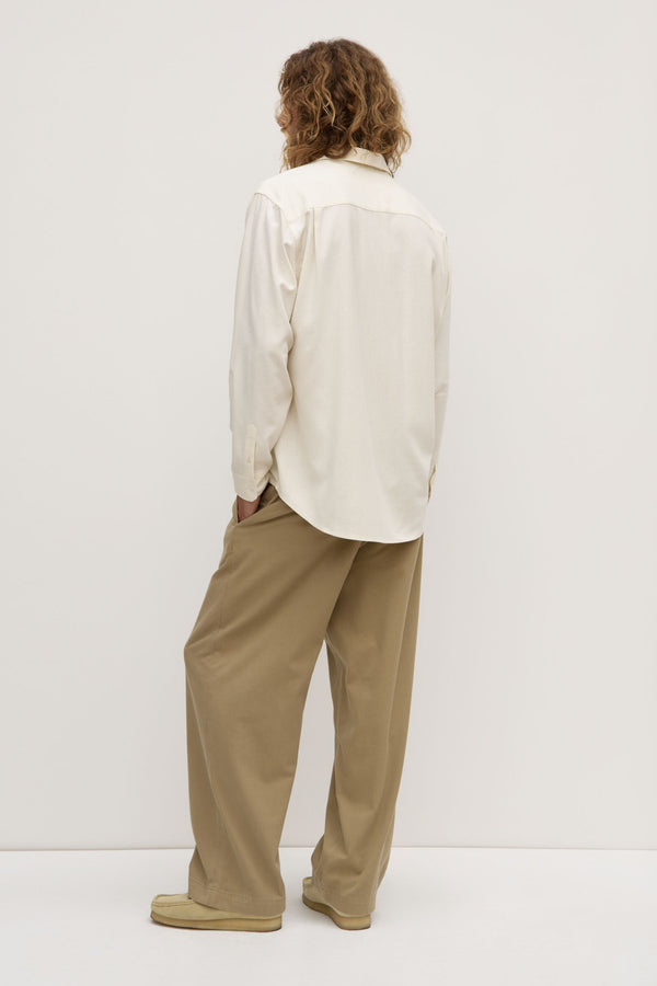 Harrison_Silk_Long_Sleeve_Shirt_Cream_0943jpeg