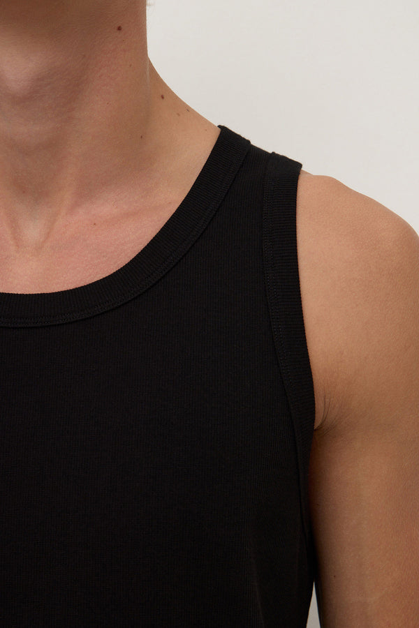 Harry_Tank_Black_1083