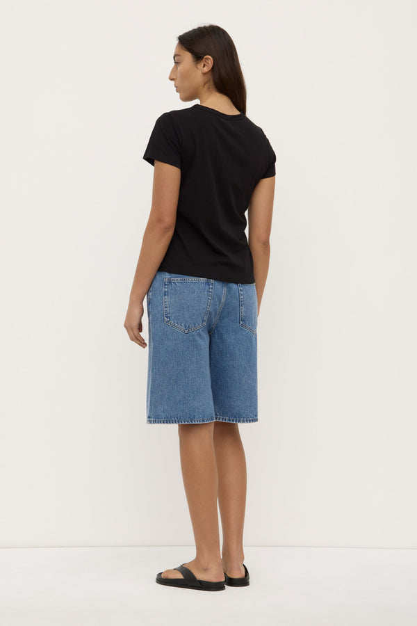 Indi_Short_Sleeve_Tee_Black_1387jpeg