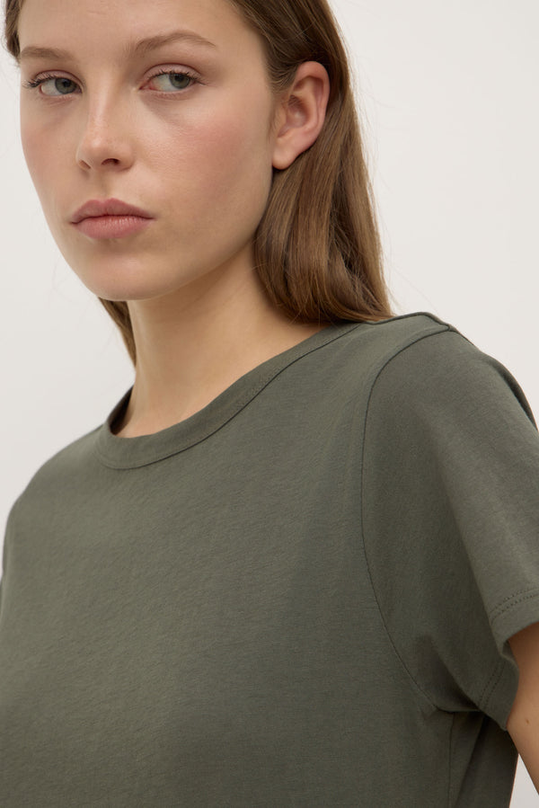 Indi_Short_Sleeve_Tee_Moss_0486