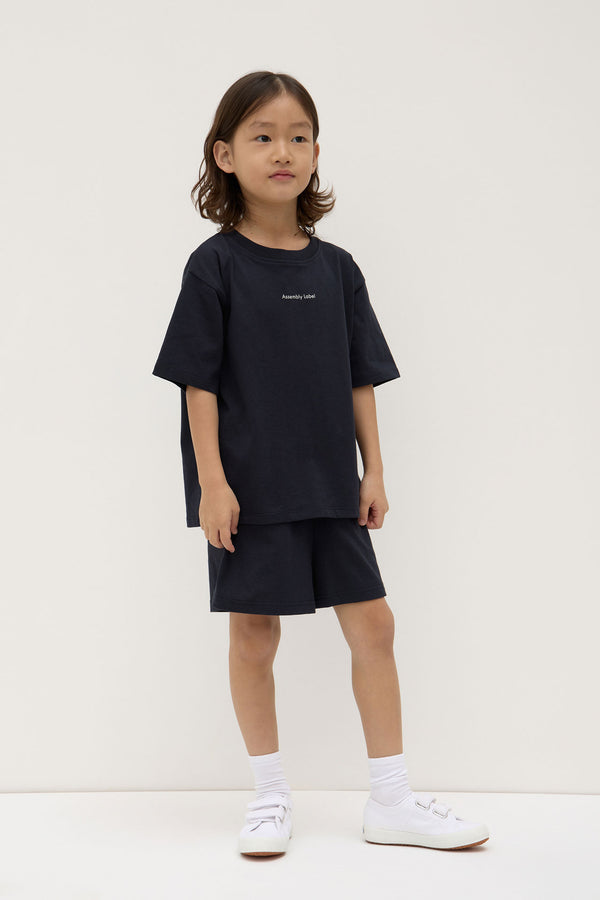 Kids_Atelier_Logo_Tee_True_Navy_0125jpeg