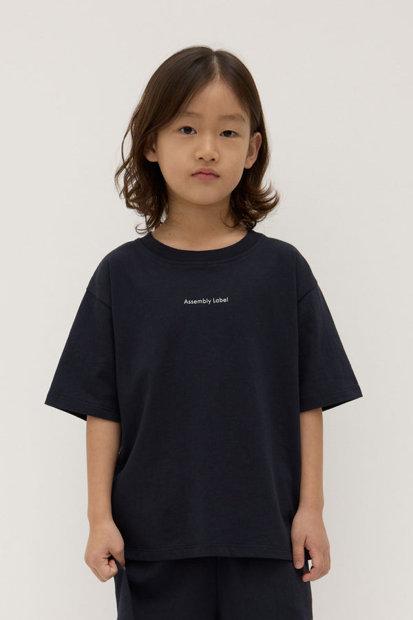 Kids_Atelier_Logo_Tee_True_Navy_0151jpeg