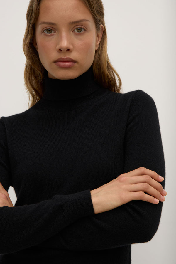 Lara Cashmere Long Sleeve Top
