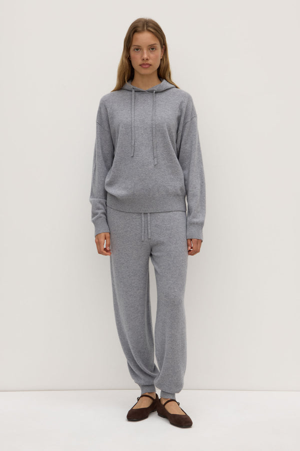 Lorrie_Cashmere_Hoodie_Grey_Marle_1261jpeg