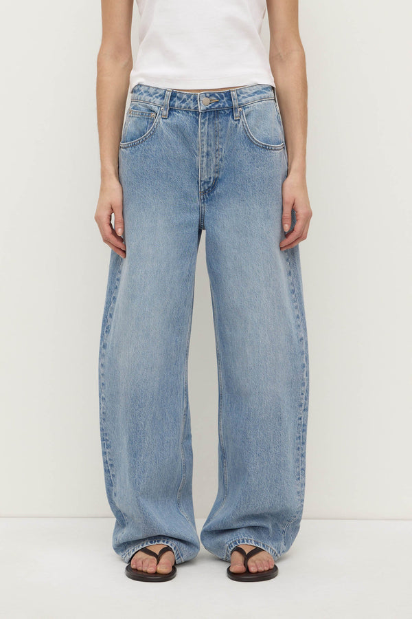 Re-Worn Low Curve Mid Rise Denim Jean