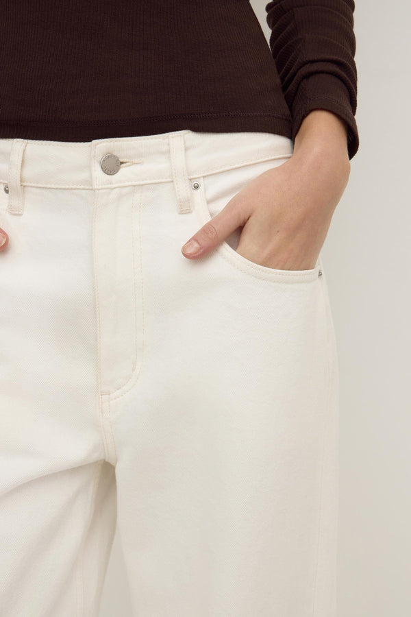 Re-Worn Low Curve Mid Rise Jean