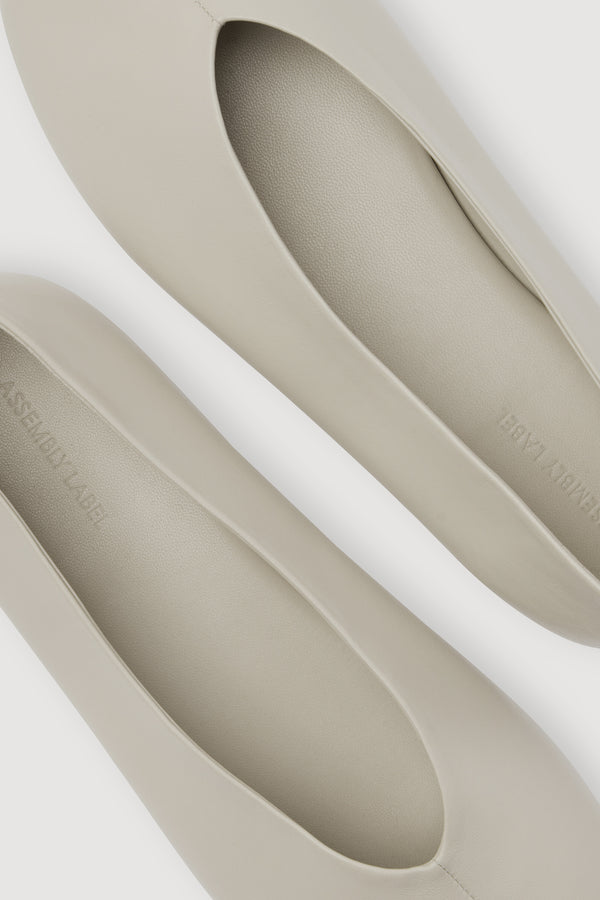 Maeve Leather Ballet Flat Oyster-3
