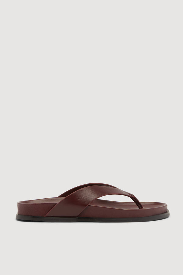 Mela Leather Thong Wine-1