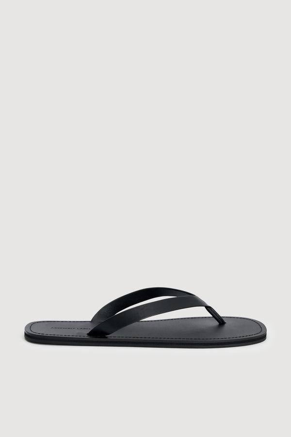 NICO-LEATHER-THONG-BLACK-1
