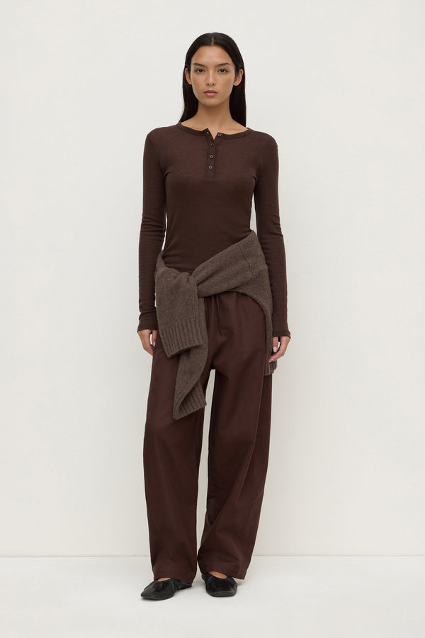 Nora_Merino_Wool_Henley_Ganache_1804
