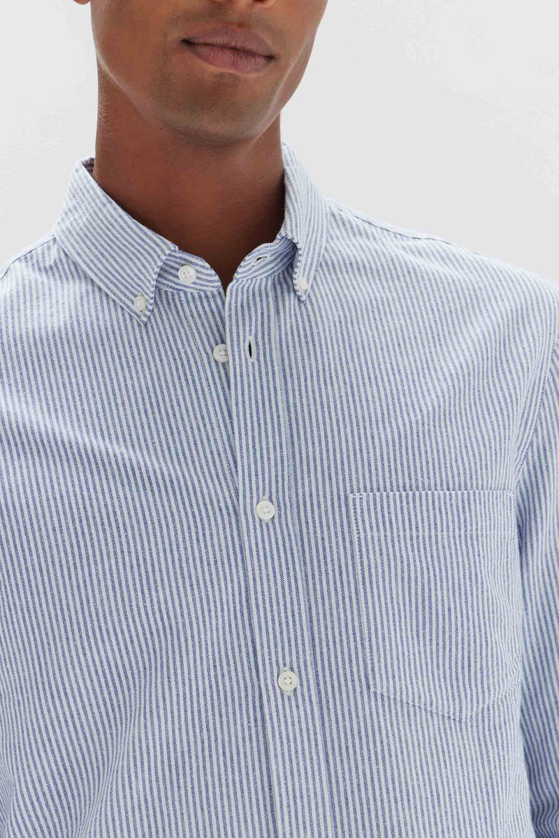 Men's Oxford Shirt in Variegated Blue & White Stripe