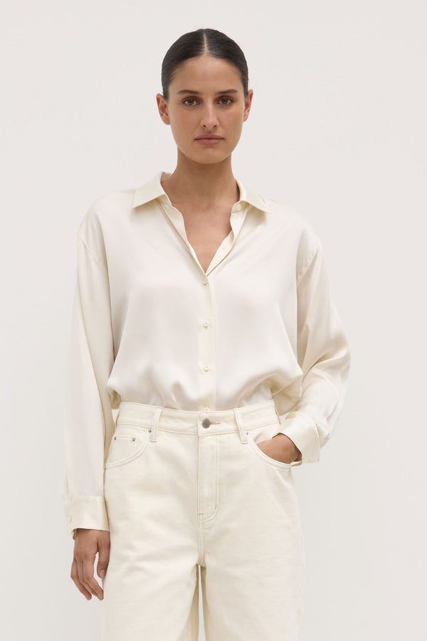 Pippa_Silk_Long_Sleeve_Shirt_Cream_1898jpeg