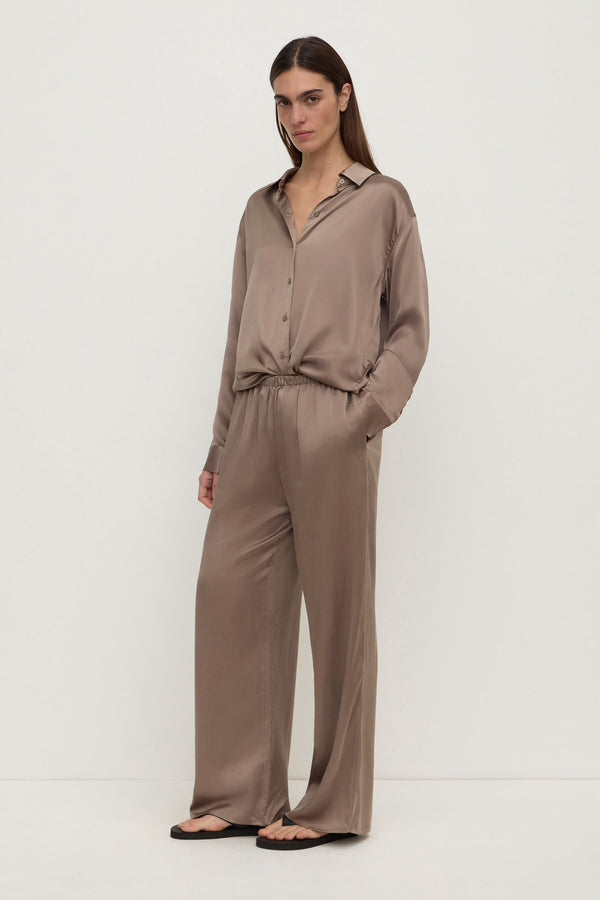 Pippa_Silk_Long_Sleeve_Shirt_Dark_Sand_2019