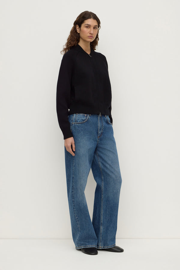 Talia_Milano_Knit_Bomber_Black_0030