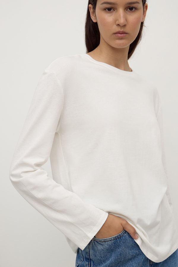 Thea_Long_Sleeve_Tee_White_0479
