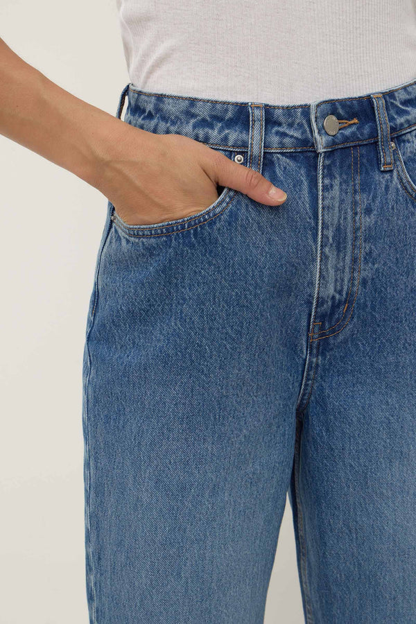 Re-Worn Vintage Straight Jean