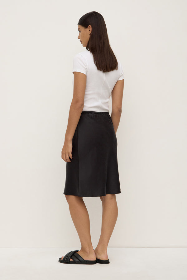 W2992-225-BLACK_2325