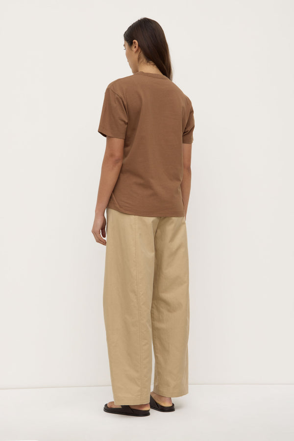 Womens_Organic_Base_Tee_Bronze_1564jpeg