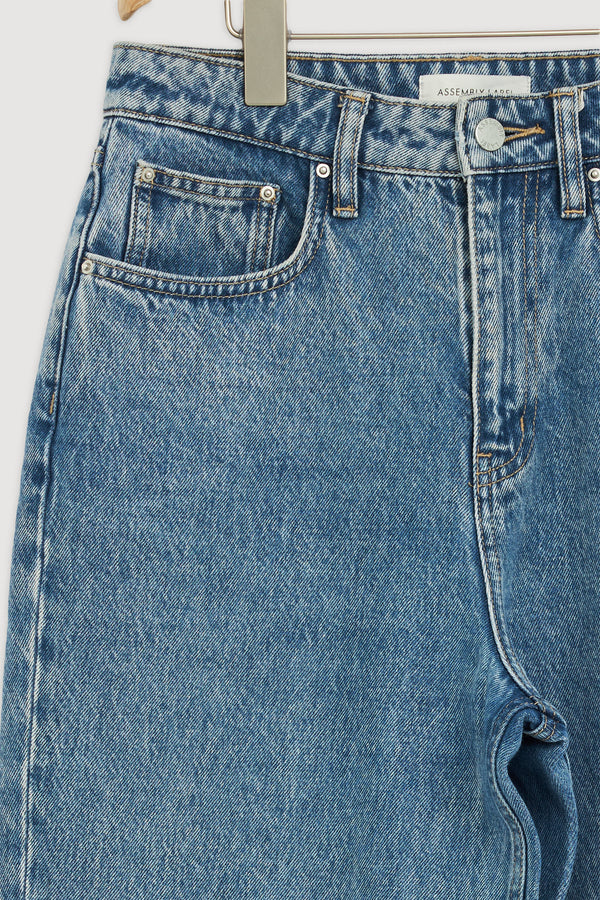 Re-Worn Vintage Straight Jean
