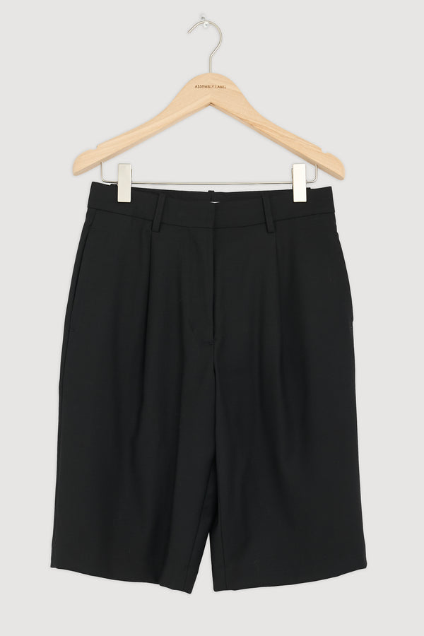 Re-Worn Jaina Suit Short
