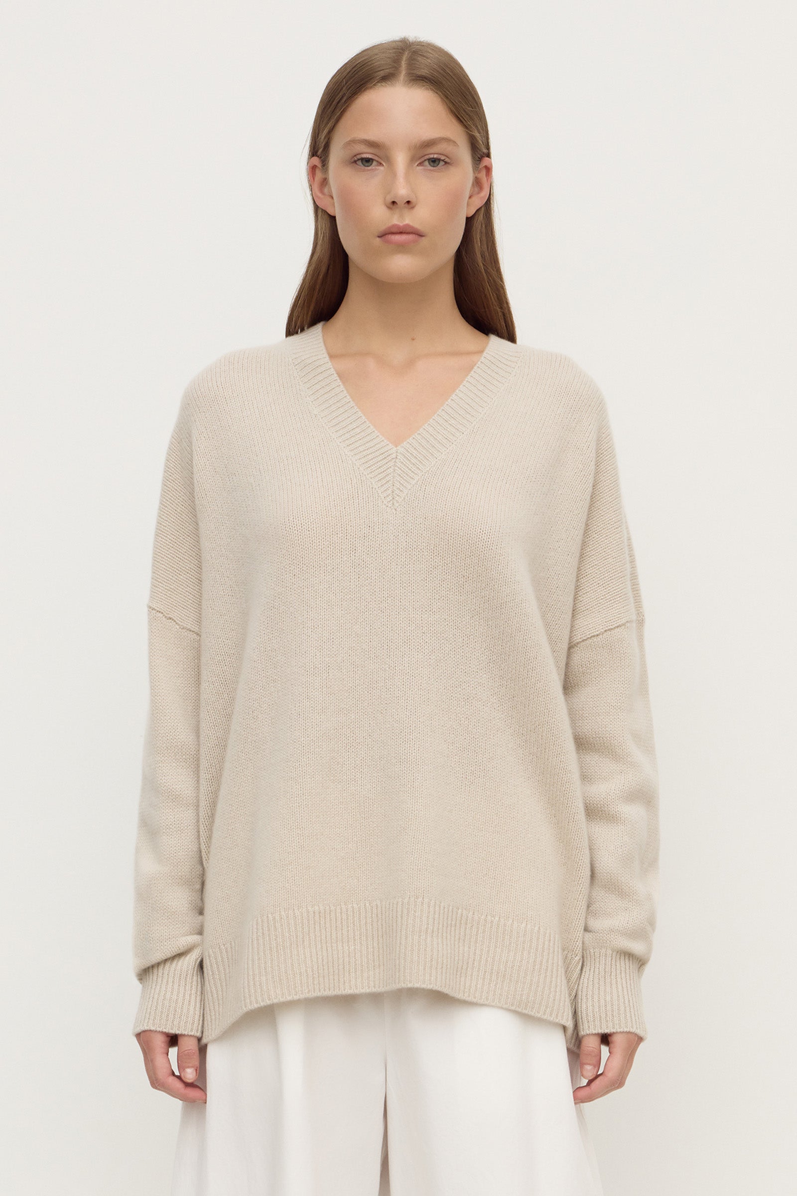 Womens Alora Cashmere V Neck Knit Tapioca | Assembly Label