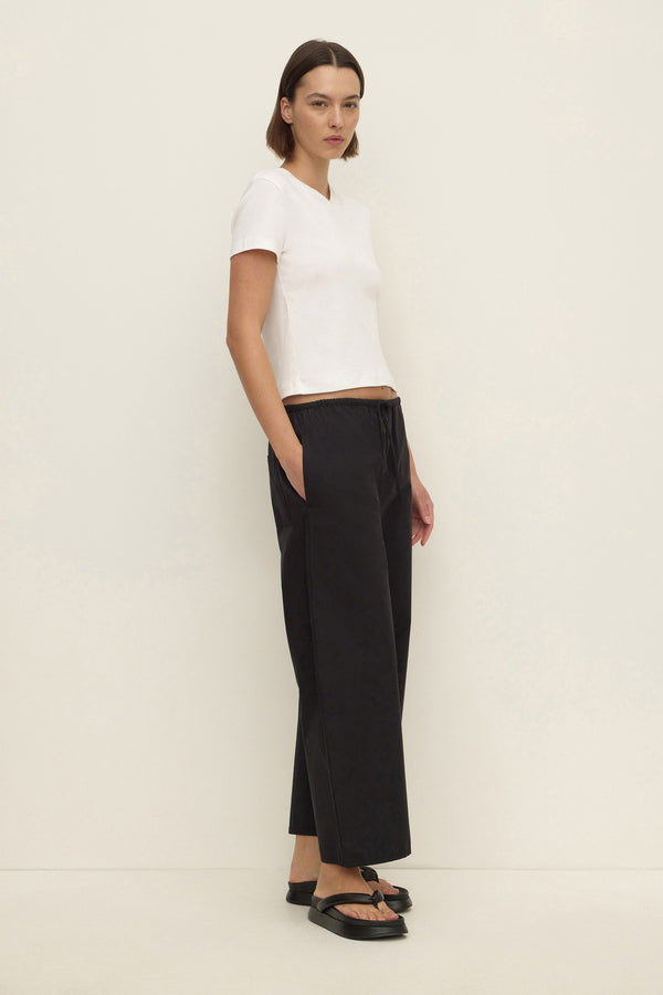 Amara Pant