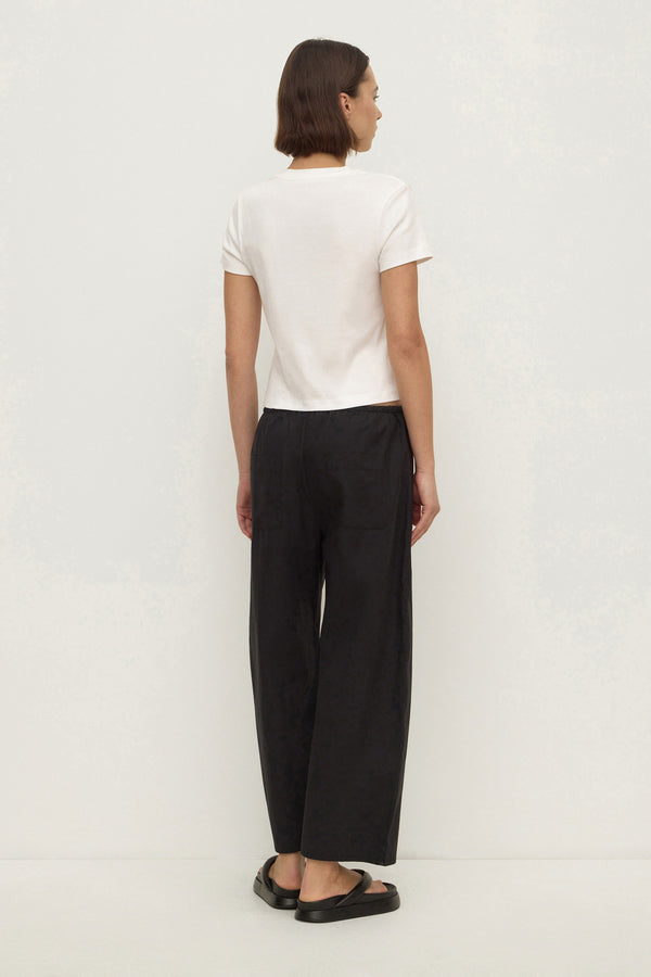 Amara Pant