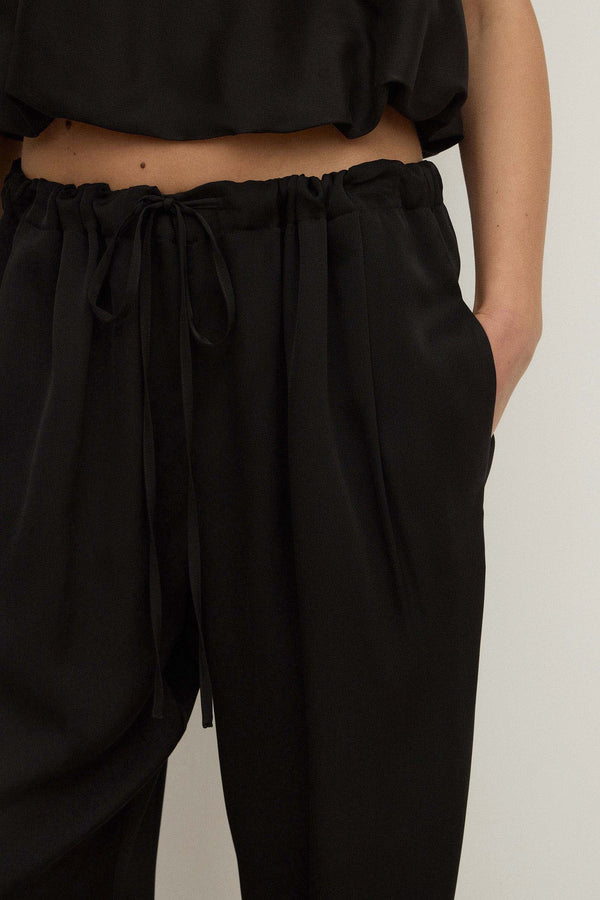 Amaris_Silk_Pant_Black_2357