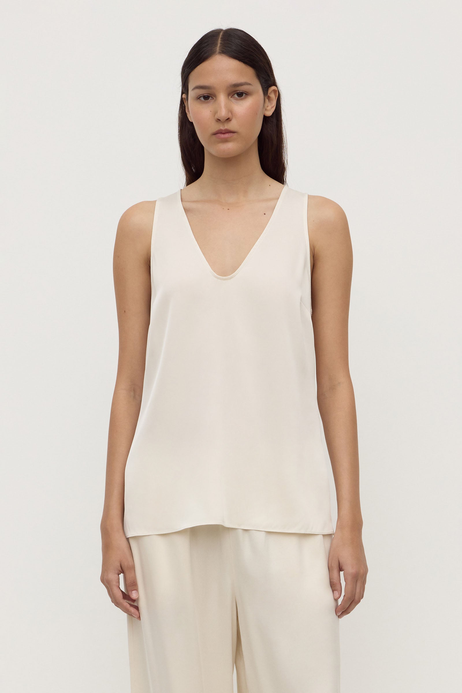 Womens Amaris Silk Tank Cream | Assembly Label