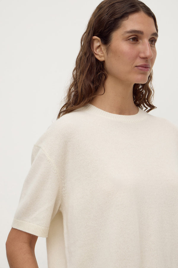 Bea_Cashmere_Short_Sleeve_Tee_Shell_2619