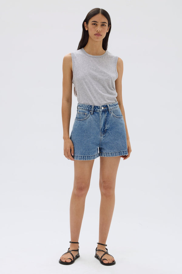 Womens Boxy Denim Short Dark Stone Assembly Label
