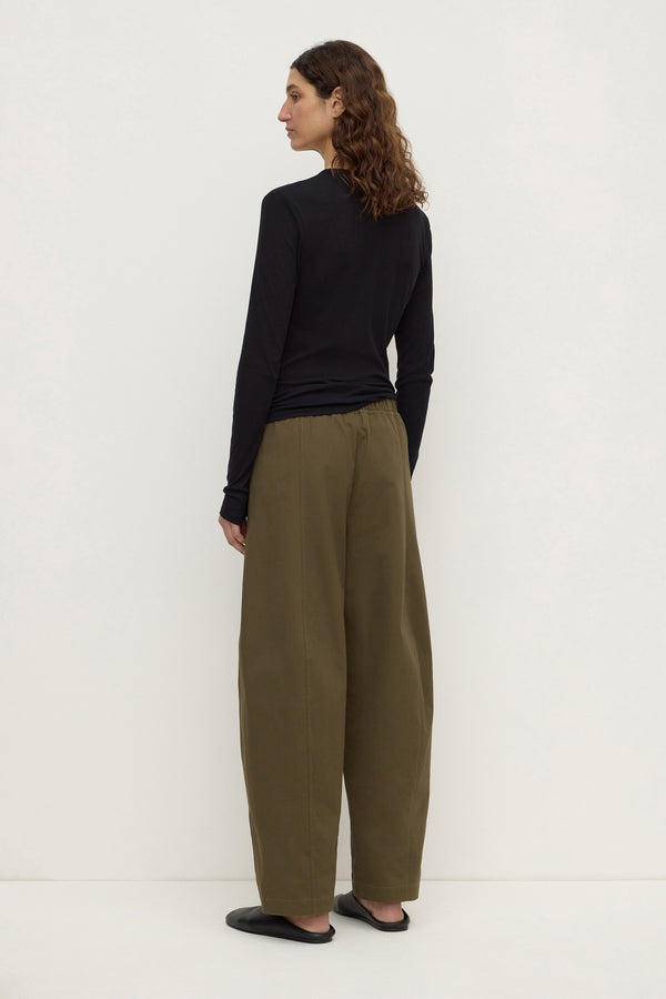 Brynn_Brushed_Cotton_Twill_Pant_Army_1111