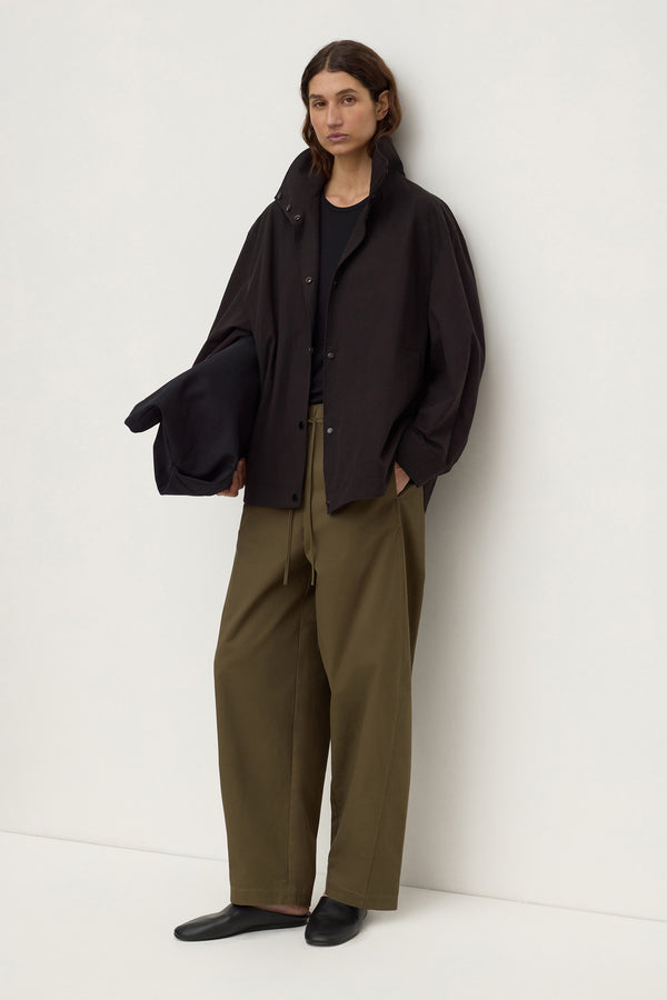Brynn_Brushed_Cotton_Twill_Pant_Army_1124