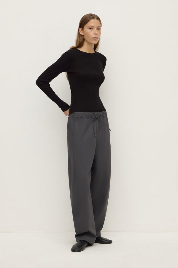 Brynn_Brushed_Cotton_Twill_Pant_Washed_Charcoal_0743