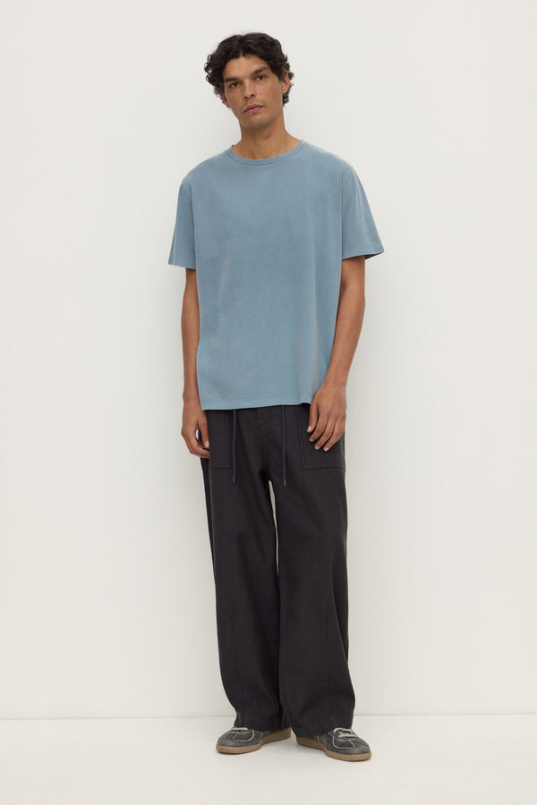Elijah_Tee_Steel_Blue_0791