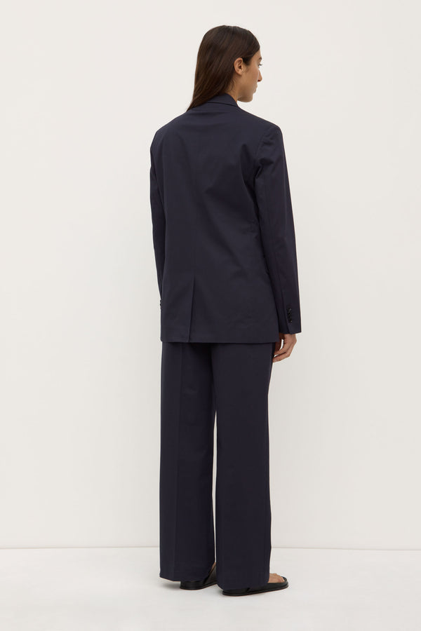 Ellen_Double_Breasted_Blazer_True_Navy_0575jpeg