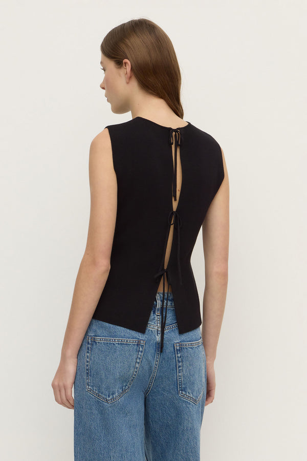 Evelyn_Milano_Knit_Top_Black_0902
