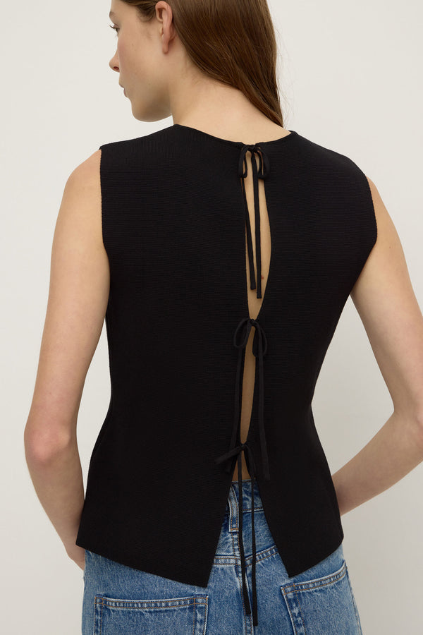 Evelyn_Milano_Knit_Top_Black_0907
