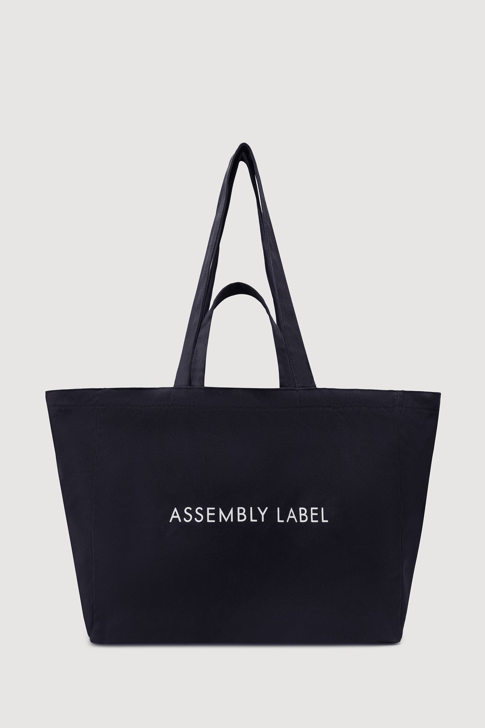 バッグ ASSEMBLE LOGO CANVAS TOTE BAG / BLACK Everyday Canvas Tote Navy | Assembly Label