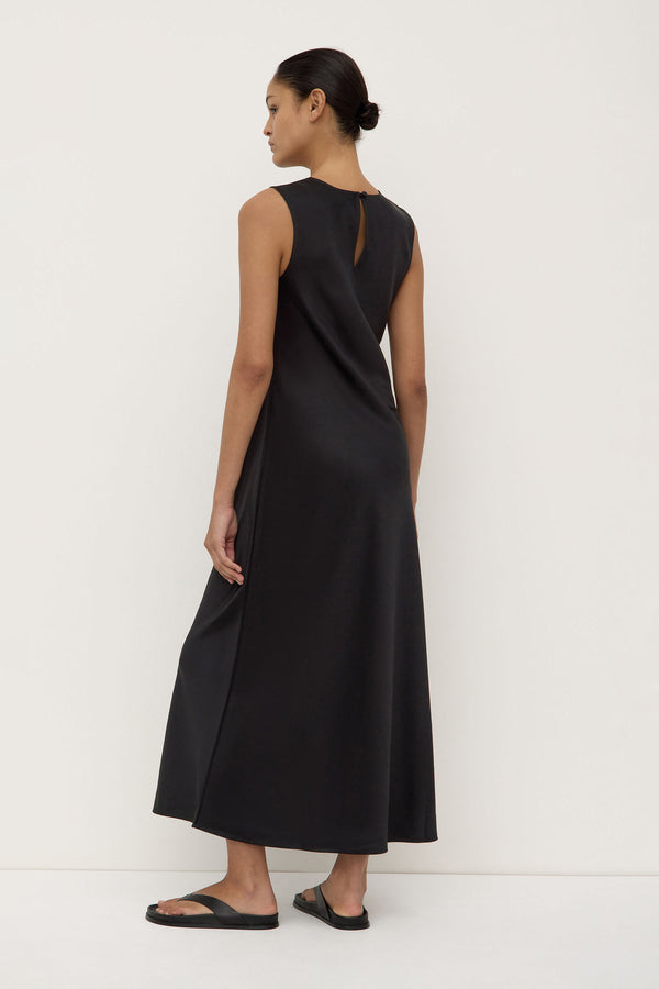 Ilsa_Midi_Dress_Black_0498