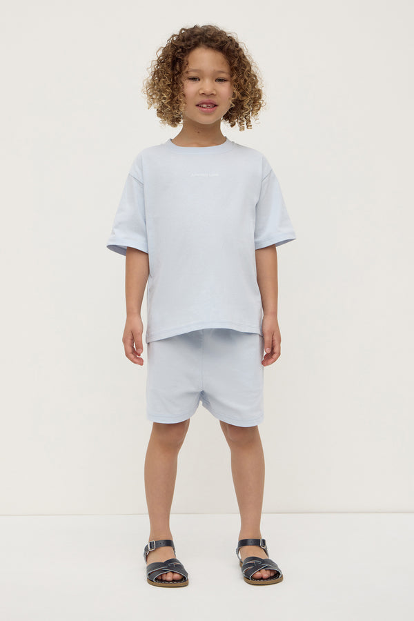 Kids_Atelier_Logo_Tee_Skylar_0007